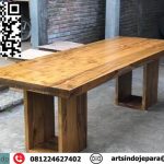 Meja Kayu Utuh Kayu Jati Panjang